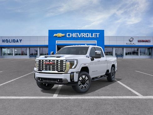 New 2026 GMC Sierra 2500 Denali w/ Denali Reserve Package image 11