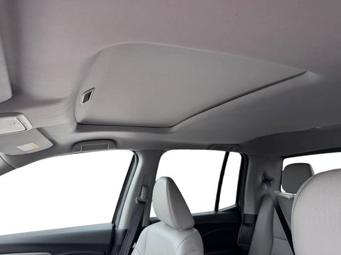 Used 2023 Honda Ridgeline RTL image 12