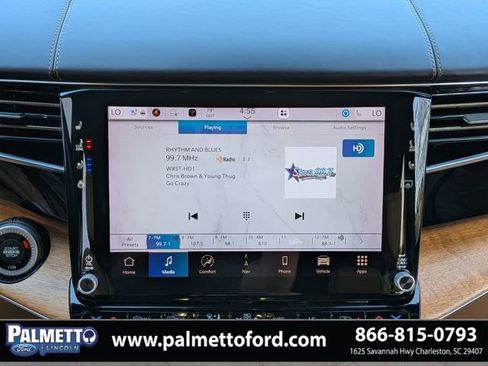 Used 2022 Jeep Grand Wagoneer Series III image 18