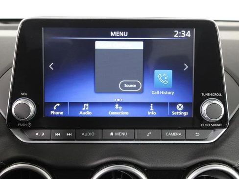 Certified 2025 Nissan Sentra SV FWD image 9