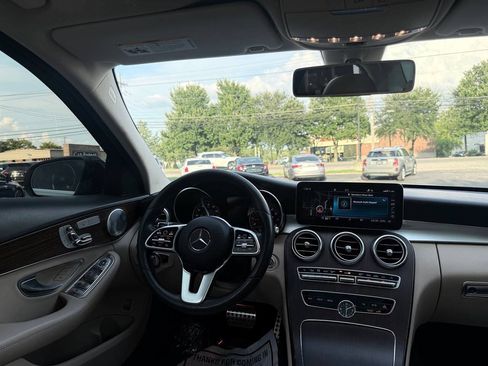 Used 2019 Mercedes-Benz C 300 4MATIC Sedan image 22