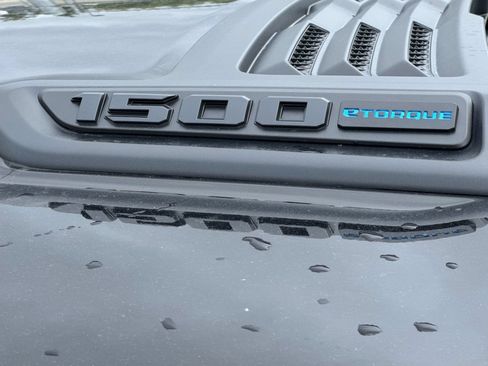 New 2026 RAM 1500 Express AWD/4WD image 24
