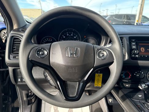 Used 2020 Honda HR-V LX image 15