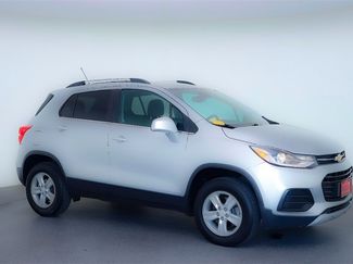 Used 2020 Chevrolet Trax LT image 1