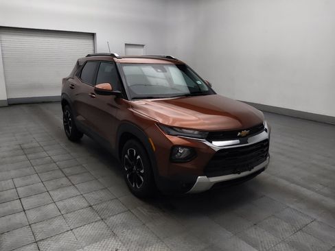 Used 2021 Chevrolet TrailBlazer LT w/ Convenience Package FWD image 13