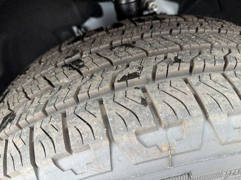 New 2026 Ford Maverick Lariat w/ Black Appearance Package image 27