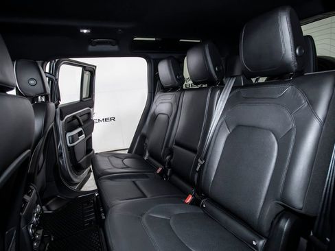 Used 2023 Land Rover Defender 110 S AWD/4WD image 16