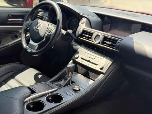 Used 2018 Lexus RC 300 F Sport RWD image 3