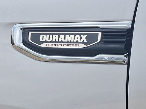 Used 2022 GMC Sierra 1500 SLT w/ SLT Convenience Package image 14