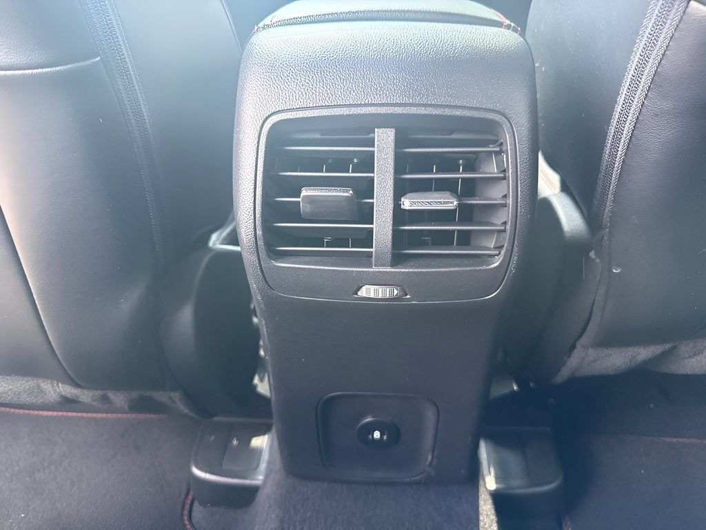 Used 2023 Ford Escape ST-Line w/ Tech Pack #1 AWD/4WD image 13
