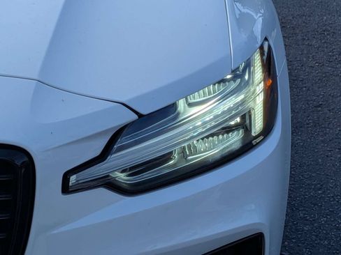 Certified 2024 Volvo S60 B5 Plus w/ Protection Package FWD image 10
