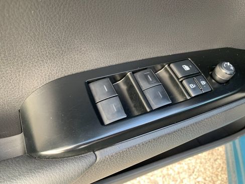 Used 2025 Toyota Camry SE w/ Multimedia Upgrade Package AWD/4WD image 13