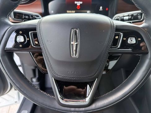Used 2023 Lincoln Aviator Reserve w/ Equipment Group 201A RWD image 28