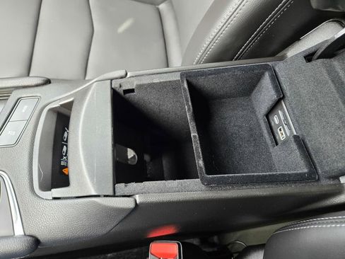 Used 2023 Cadillac XT5 Sportv image 12