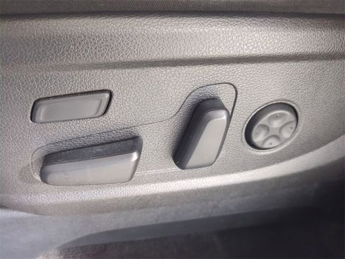 Used 2021 Hyundai Palisade Calligraphy image 24