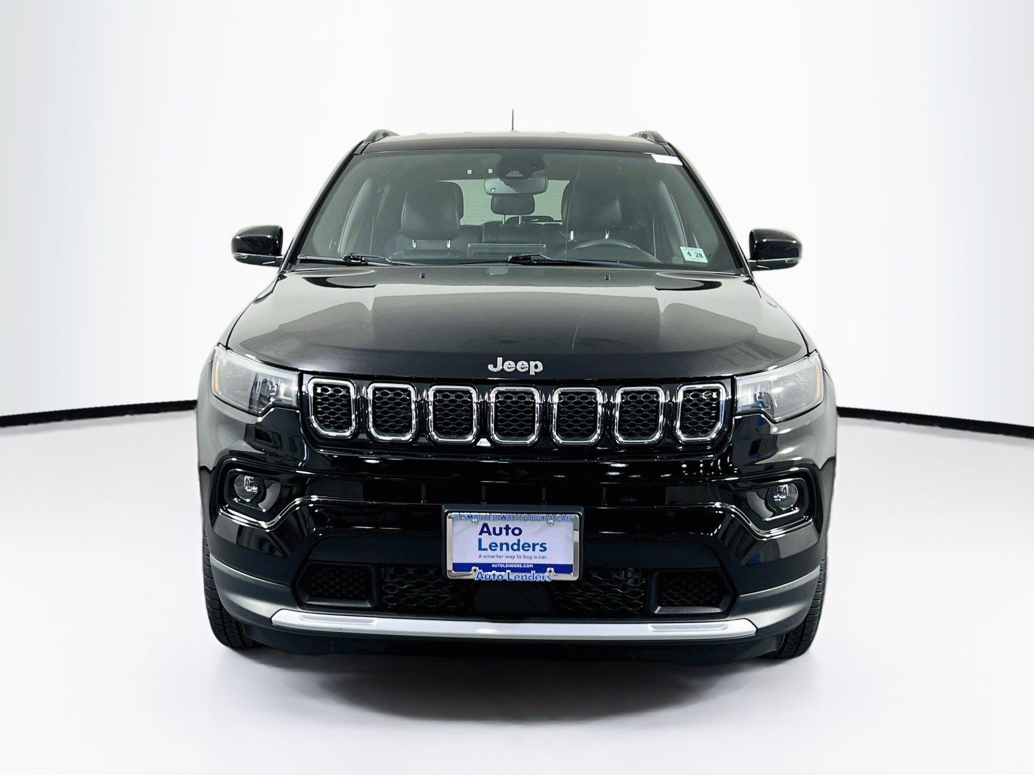 Used 2023 Jeep Compass Limited AWD/4WD image 2