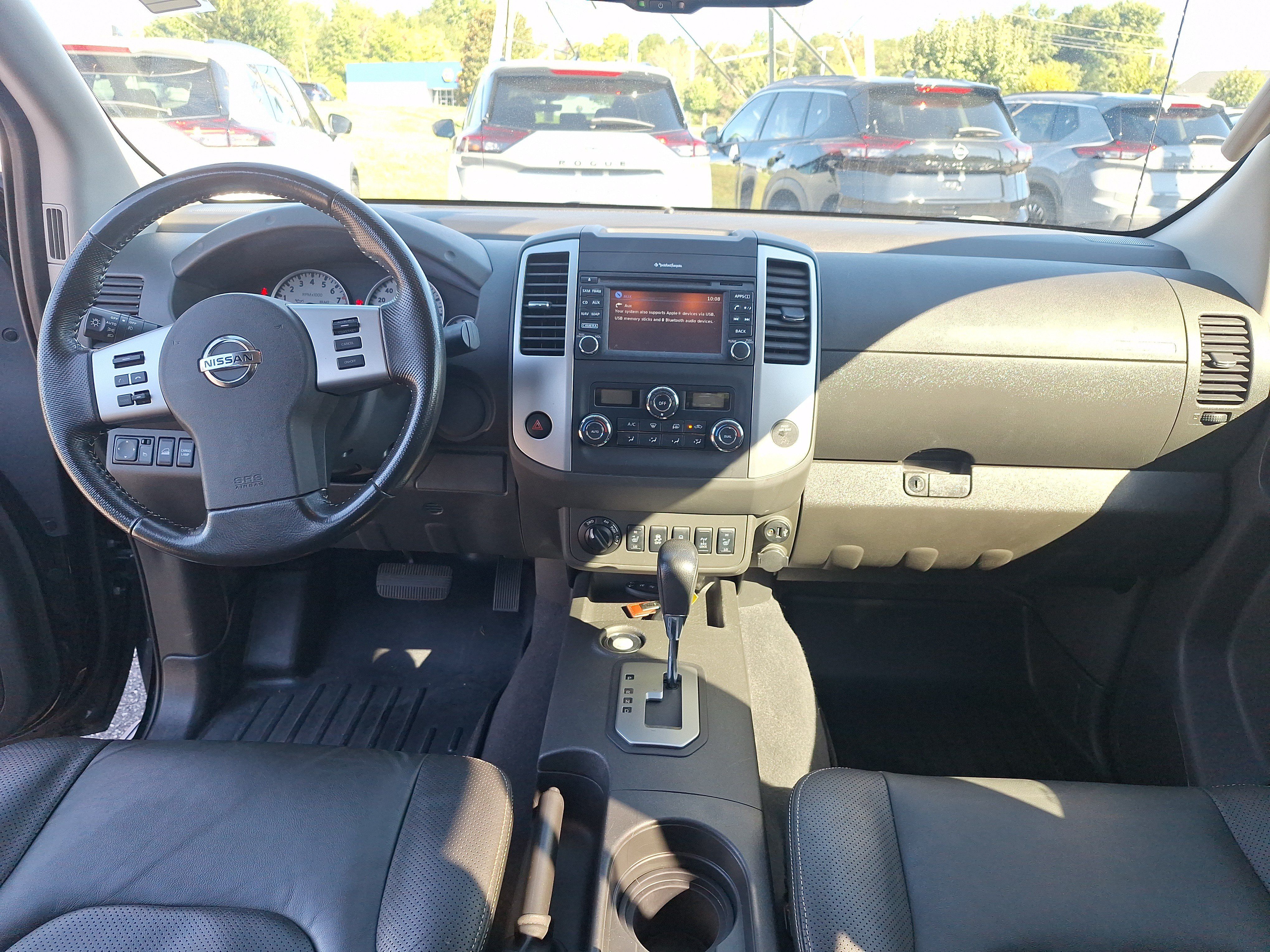 Used 2020 Nissan Frontier PRO-4X w/ Pro-4x Utility Package AWD/4WD image 19