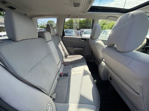 Used 2013 Subaru Forester 2.5X Premium AWD/4WD image 44