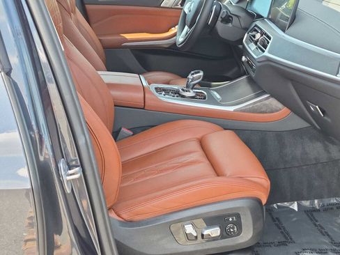 Used 2022 BMW X7 xDrive40i w/ Executive Package AWD/4WD image 24