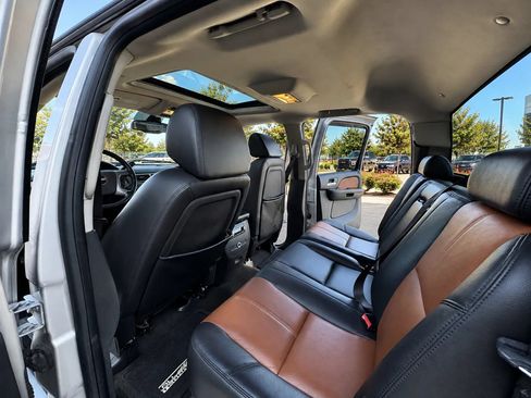 Used 2008 GMC Sierra 1500 SLT w/ All-Terrain Package RWD image 26
