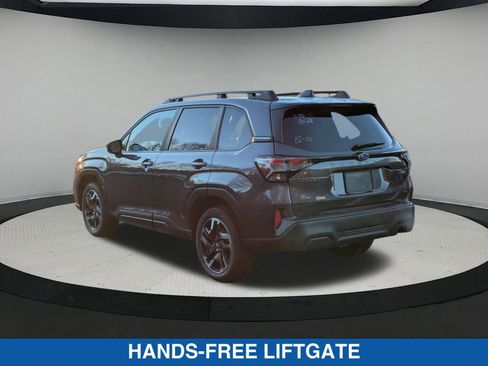 Certified 2025 Subaru Forester Premium image 5