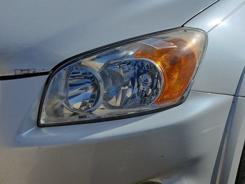 Used 2010 Toyota RAV4 Limited AWD/4WD image 3