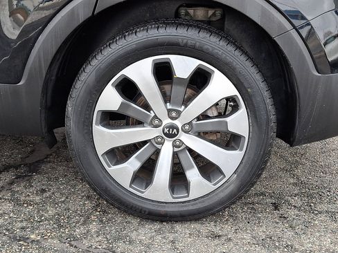 Used 2021 Kia Telluride S image 8