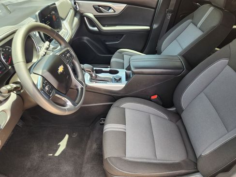 Used 2024 Chevrolet Blazer LT w/ Convenience Package FWD image 14