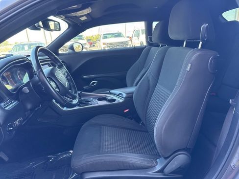 Used 2016 Dodge Challenger SXT w/ Sound Group RWD image 10