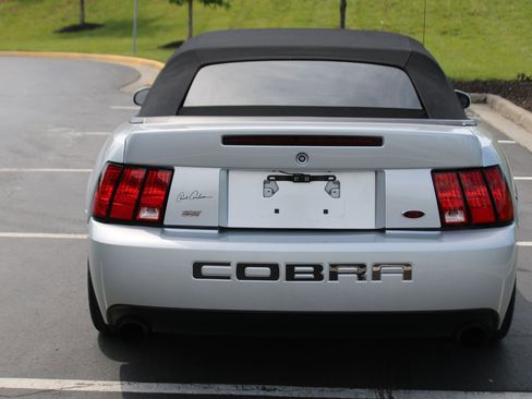 Used 2003 Ford Mustang Cobra RWD image 34
