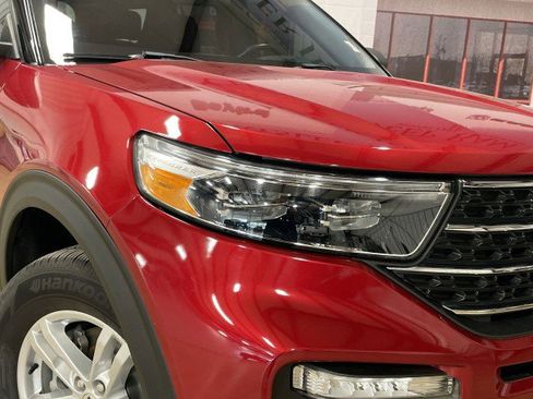 Used 2020 Ford Explorer XLT w/ Equipment Group 202A image 10