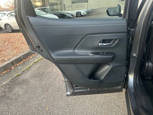 New 2026 Nissan Kicks SR image 21