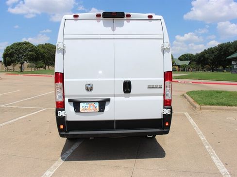 Used 2026 RAM ProMaster 3500 w/ Convenience Group FWD image 4