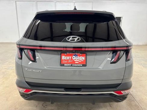 Used 2024 Hyundai Tucson SEL w/ Convenience Package FWD image 6