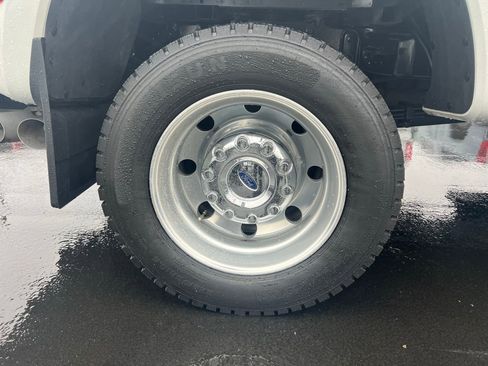 Used 2023 Ford F450 Lariat w/ Tow Technology Package image 20