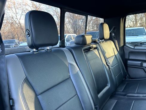 Used 2018 Ford F150 Raptor w/ Equipment Group 802A Luxury image 38