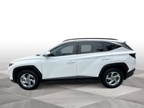 Used 2023 Hyundai Tucson SEL FWD image 5