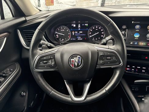 Used 2022 Buick Envision Avenir w/ Safety Package image 12
