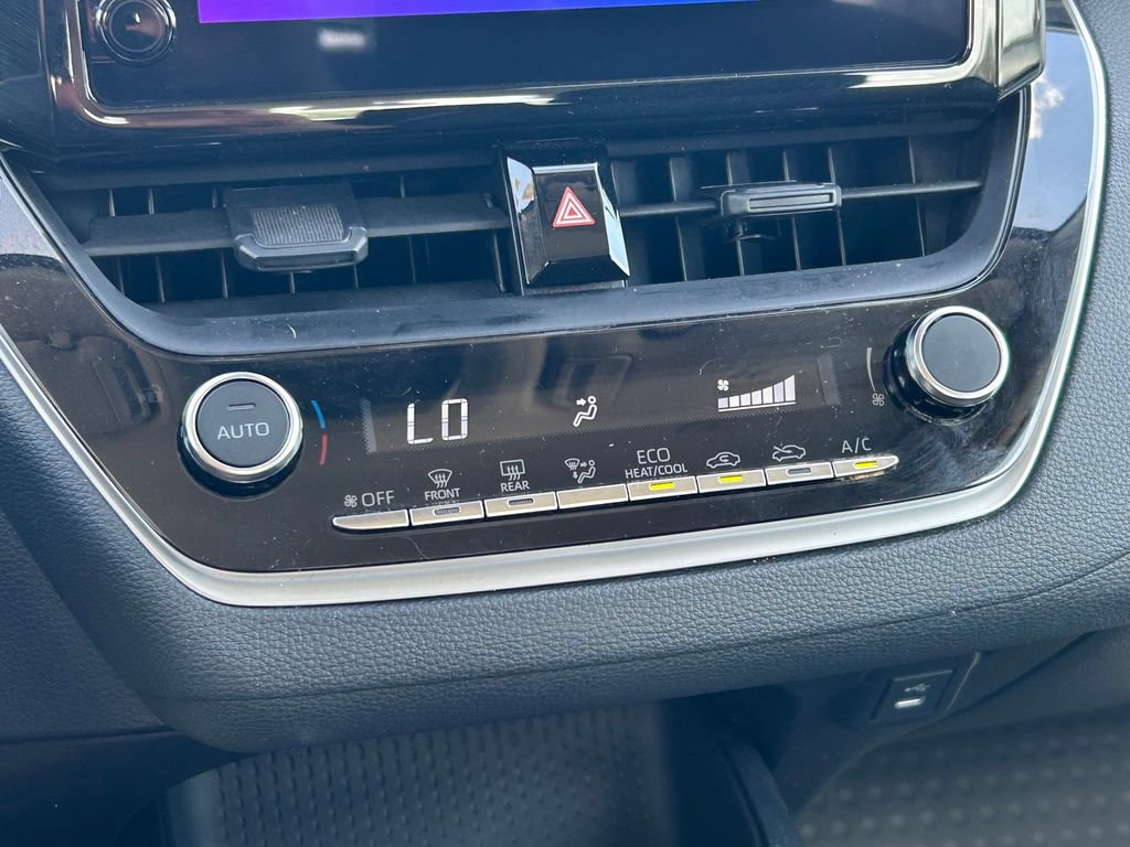 Certified 2025 Toyota Corolla LE FWD image 26