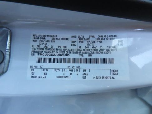 Used 2018 Ford Escape SE image 29