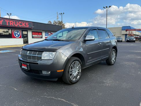 Used 2009 Lincoln MKX AWD image 3