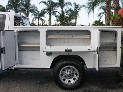 Used 2021 Chevrolet Silverado 3500 W/T w/ WT Convenience Package image 6