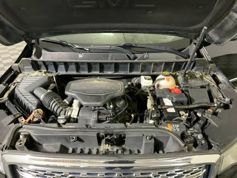 Used 2018 GMC Acadia Denali w/ Technology Package AWD/4WD image 43