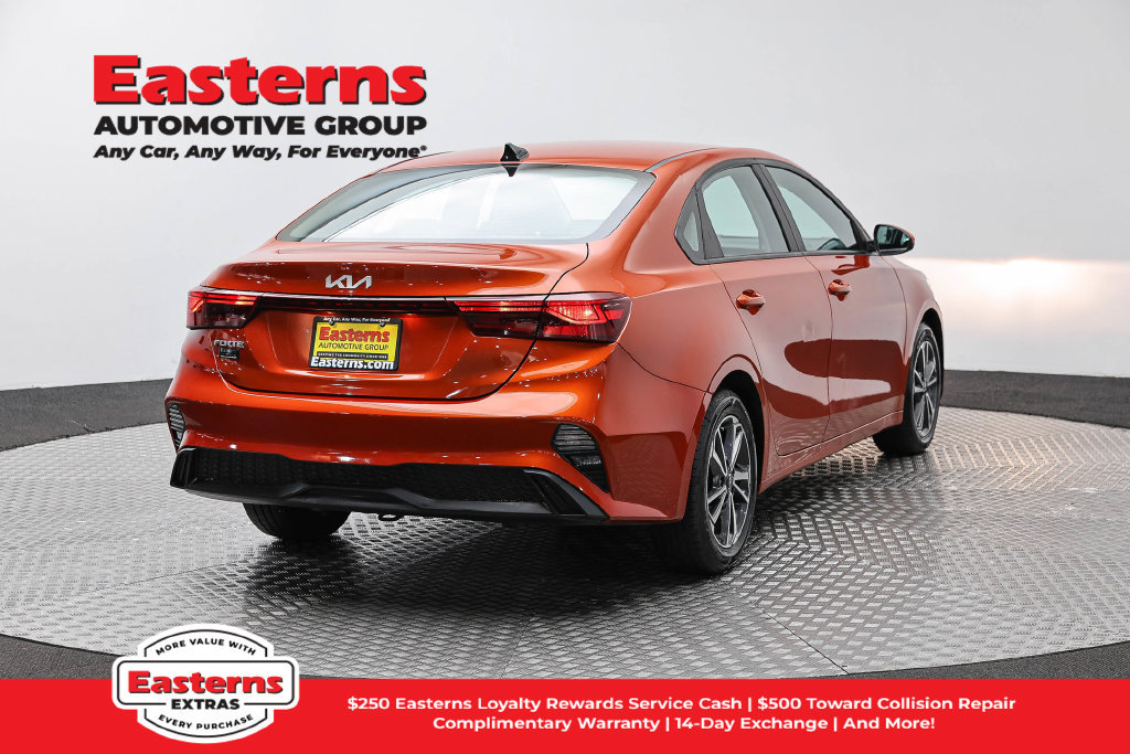 Used 2022 Kia Forte LXS FWD image 6