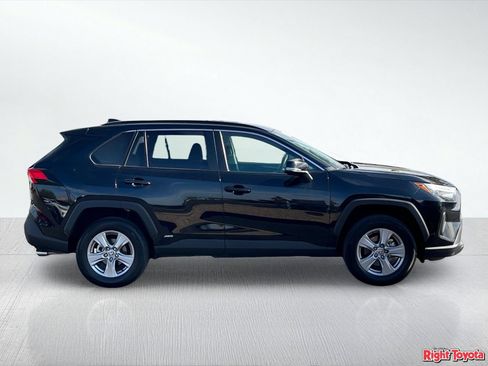 Certified 2025 Toyota RAV4 XLE AWD/4WD image 8