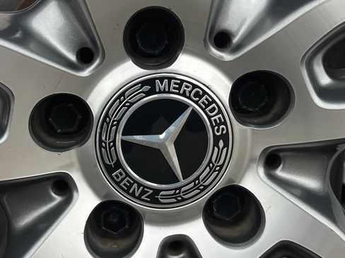 Used 2018 Mercedes-Benz E 400 4MATIC Cabriolet w/ Premium 2 Package (Q02) image 52