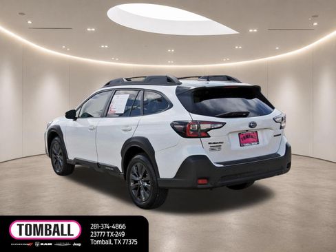 Used 2025 Subaru Outback Onyx Edition AWD/4WD image 5