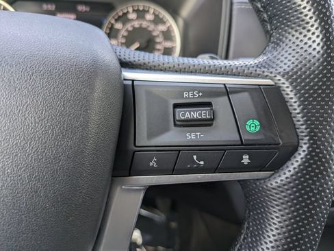 Used 2024 Mitsubishi Outlander SE FWD image 23