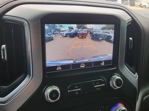 Used 2021 GMC Sierra 1500 SLT AWD/4WD image 19