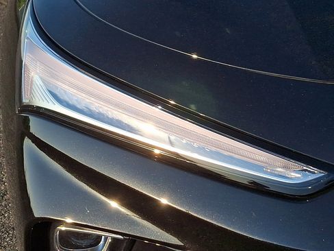 Used 2025 Buick Envista Preferred w/ Convenience I Package FWD image 9